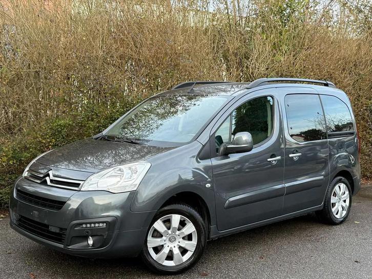 Citroën Berlingo 1.2+AIRCO+CAMERA+ECRAN+COURROIE+EURO 6B, Auto's, Citroën, Bedrijf, Te koop, Berlingo, ABS, Achteruitrijcamera