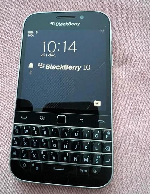Als nieuw werkend blackberry classic Q20 Whatsapp is helaas, Telecommunicatie, Mobiele telefoons | Blackberry, Zo goed als nieuw