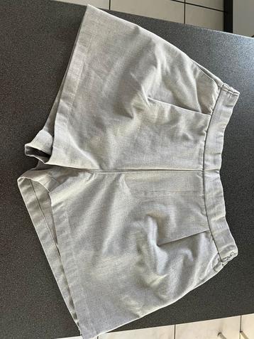 Korte broek L Pull&Bear, Taille 38/40 (M), Gris, Enlèvement ou Envoi, Comme neuf