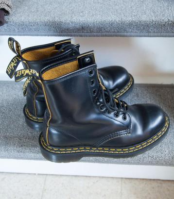 Dr Martens 37 point double, Comme neuf, Dr. Martens, Enlèvement, Boots et Botinnes