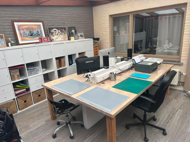 Bureau, Huis en Inrichting, Bureaus, Zo goed als nieuw, Bureau, Ophalen