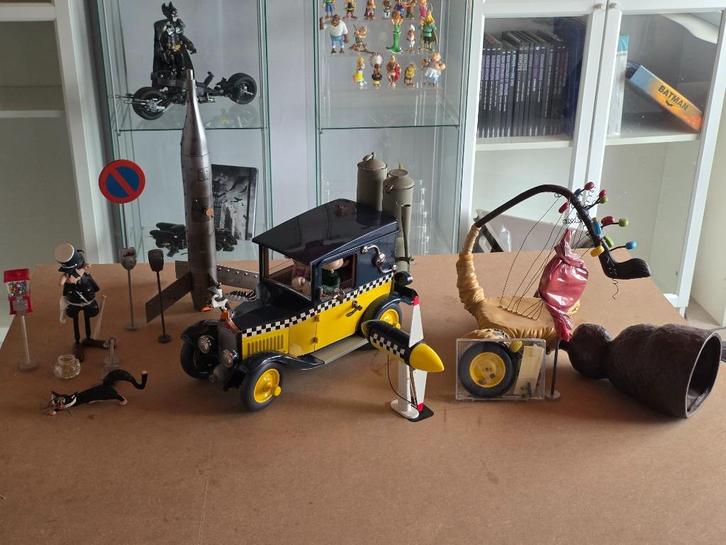 voiture gaston hachette, Verzamelen, Stripfiguren, Zo goed als nieuw, Beeldje of Figuurtje, Guust of Robbedoes, Ophalen