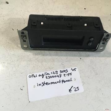 Opel Agila 1.2 B 5 drs 2005 Wagennr 2500047  Instrumentenpan beschikbaar voor biedingen