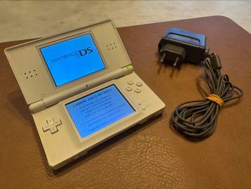 Nintendo DS lite beschikbaar voor biedingen