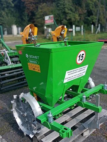 Twee-rijige aardappelplanter beschikbaar voor biedingen
