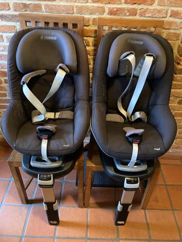 Maxi-Cosi Pearl autostoelen met IsofixFamilyfix basis 2stuks beschikbaar voor biedingen