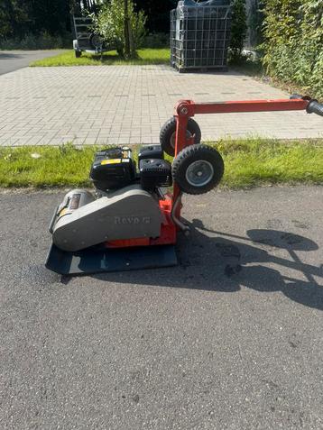 trilplaat 119kg beschikbaar voor biedingen