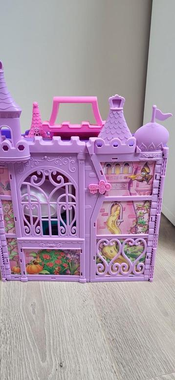 Barbie prinsessenkasteel Disney om mee te nemen beschikbaar voor biedingen