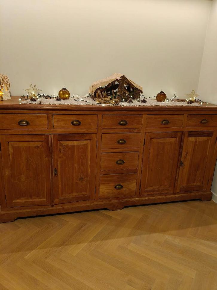 Dressoir massief in echt teakhout, Huis en Inrichting, Kasten | Dressoirs, Gebruikt, 200 cm of meer, 50 tot 75 cm, Met lade(s)