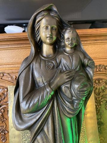 Byzondere antieke bronzen madonna 65 cm 13,5 kg beschikbaar voor biedingen