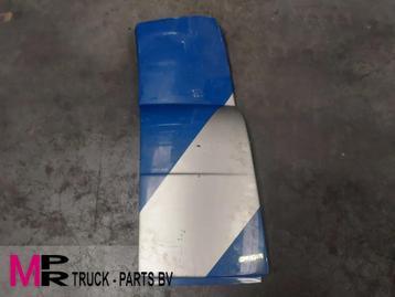 DAF Fender boven met dakspoiler links - 1311755G Fender bove beschikbaar voor biedingen