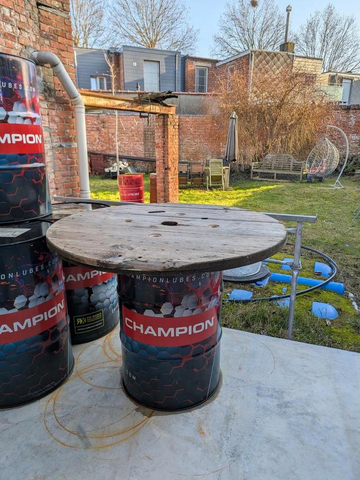 Olievat tuintafel, Tuin en Terras, Tuintafels, Rond, Ophalen