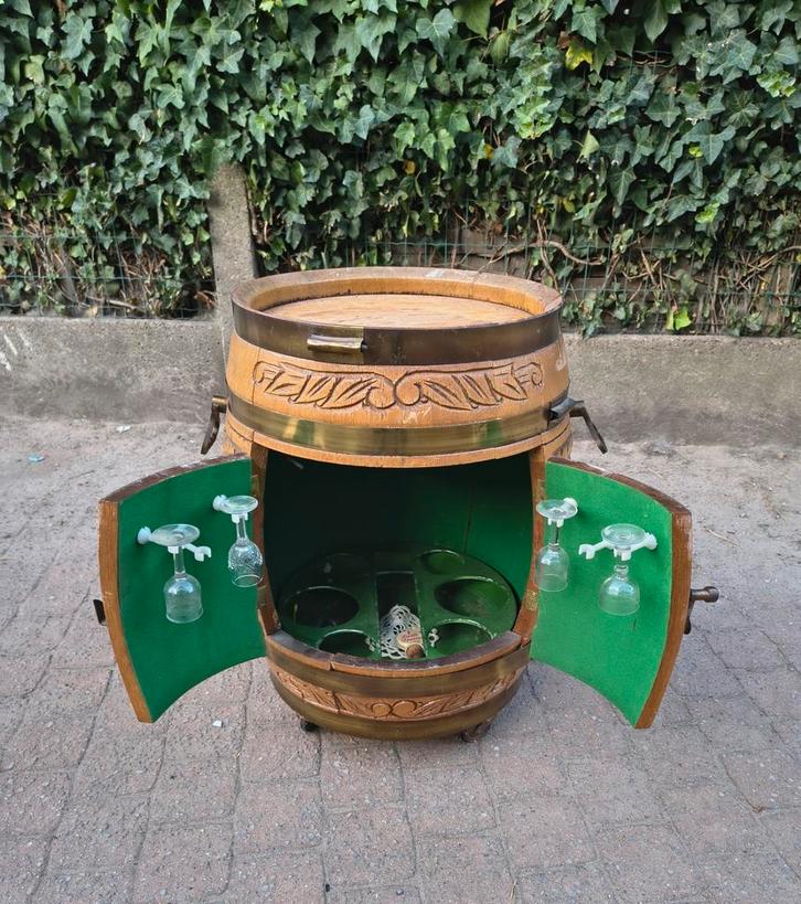 Oude Houten Whiskey Bar Meubel Te Koop Intermassa BV Stekene, Antiquités & Art, Art | Autres Art, Enlèvement