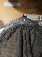 Sac à main et portefeuille, Enlèvement