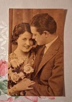 Vintage Postkaart verliefde koppel jaren 20, Ophalen of Verzenden