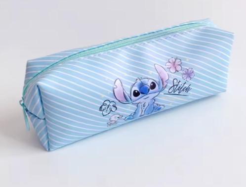 Stitch blauwe hoes, Handtassen en Accessoires, Toilettassen, Nieuw, Blauw, Ophalen of Verzenden