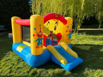 Springkasteel voor kleine kinderen beschikbaar voor biedingen