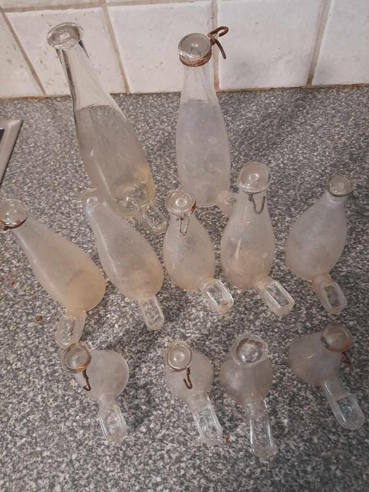 Oude glazen eetbakjes en drinkflesjes, Animaux & Accessoires, Autres accessoires pour animaux, Enlèvement ou Envoi