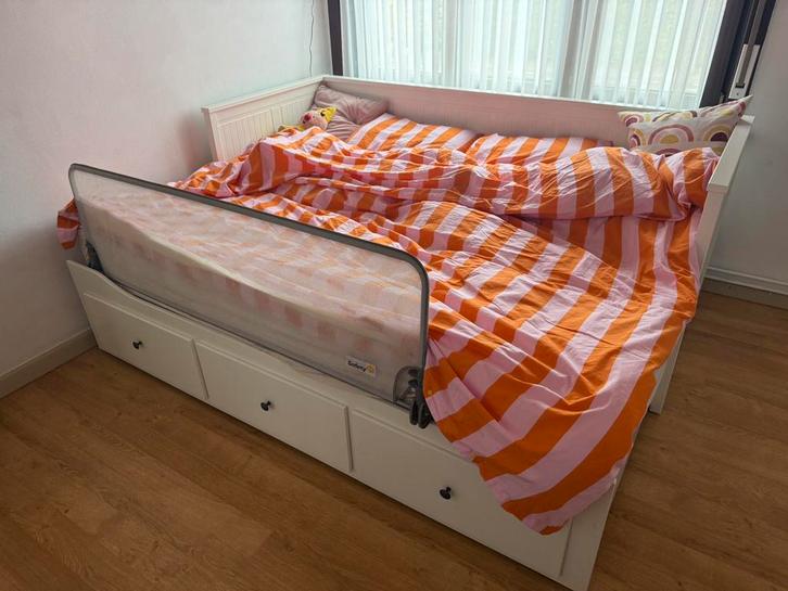 Hemmes bed 90/200 ombouwbaar naar 160/200, Enfants & Bébés, Chambre d'enfant | Lits, Comme neuf, Matelas, Enlèvement