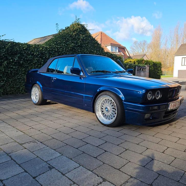 BMW E30 325 MTech2 1992, Autos, BMW, Particulier, Cruise Control, Bleu, Bleu, Cuir, Enlèvement