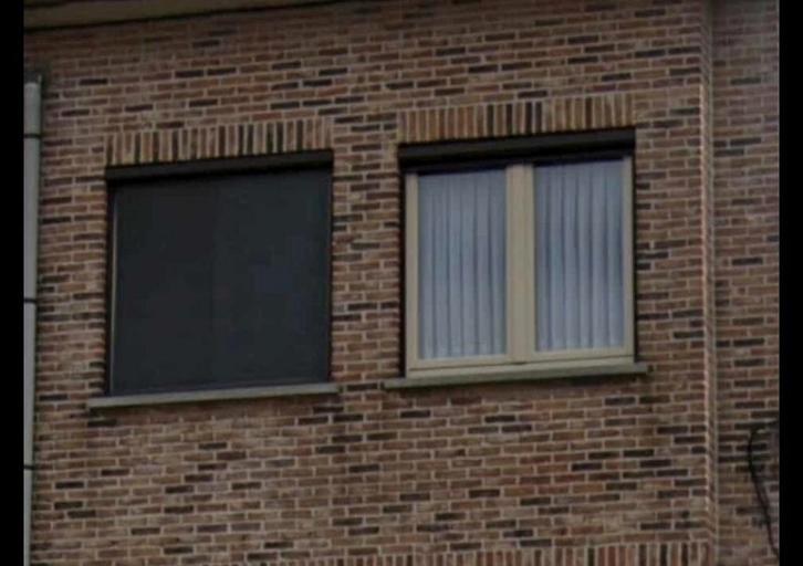 Zonwering elektrisch - 2 stuks, Doe-het-zelf en Bouw, Rolluiken, Gebruikt, 100 tot 150 cm, 100 tot 150 cm, Bruin, Elektrische bediening