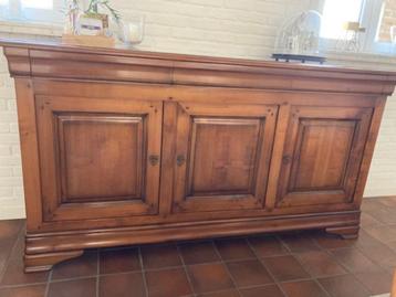 DRESSOIR beschikbaar voor biedingen