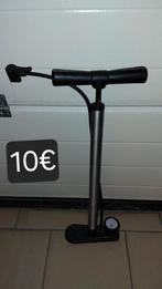 Fietspomp 10€, Fietsen en Brommers, Fietsaccessoires | Fietspompen, Ophalen, Zo goed als nieuw