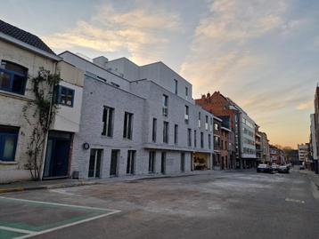 TE HUUR - 2 afgesloten garageboxen - stationsbuurt Leuven beschikbaar voor biedingen