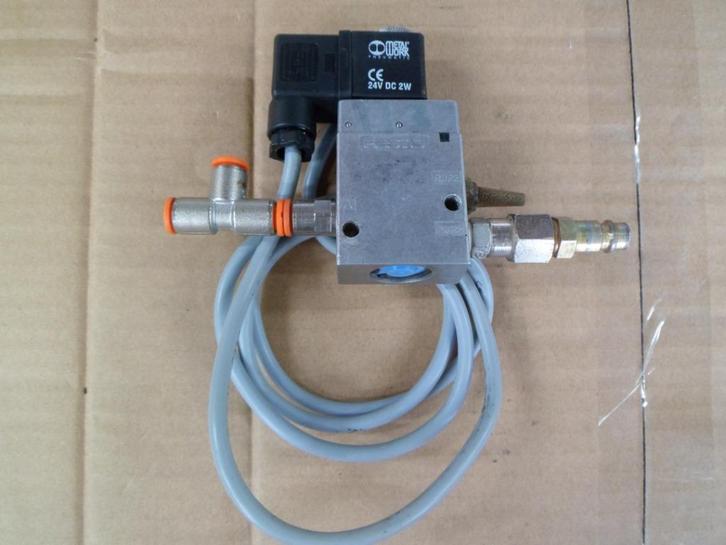 Vanne 3/2 électropneumatique Festo Type 7802 MFH-3-1/8 pouce, Hobby & Loisirs créatifs, Hobby & Loisirs Autre, Utilisé, Enlèvement ou Envoi