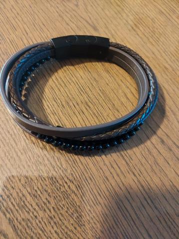 armband lotus.5 in 1 armband nieuw. zeer mooi. beschikbaar voor biedingen