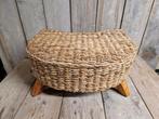 Vintage riet/rotan voetbankje of poef, Enlèvement