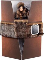 Barbie Collector Star Wars x Barbie Chewbacca Doll platinum, Verzamelen, Ophalen, Nieuw
