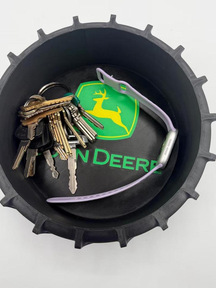 John Deere decoratie schaal key tray in vorm tractor band, Articles professionnels, Agriculture | Outils, Enlèvement ou Envoi