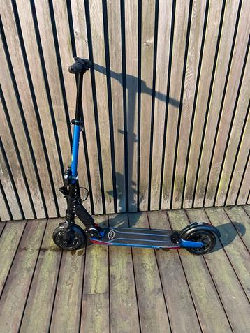 Trottinette électrique E-twow booster V 500W beschikbaar voor biedingen