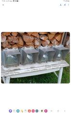 Projecteurs, Enlèvement