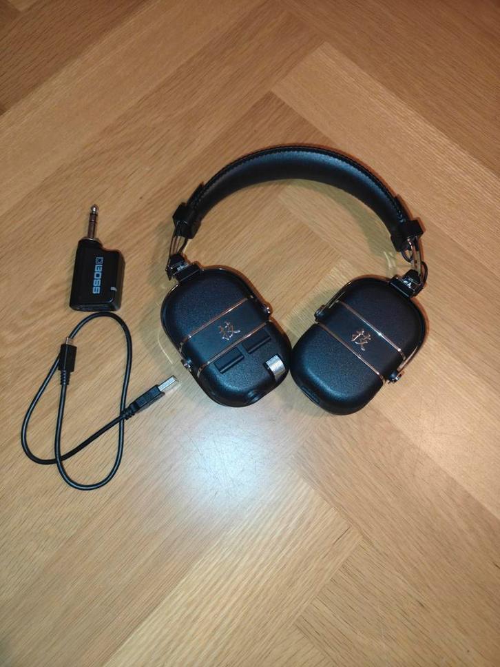 Boss Waza-Air – Zo goed als nieuw – Wireless guitar system, Computers en Software, Headsets, Zo goed als nieuw, Draadloos, Inklapbare microfoon