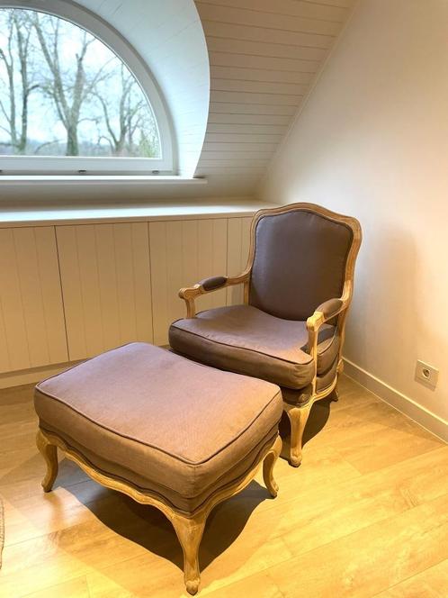 Kasteelzetel met voetenbank, Huis en Inrichting, Fauteuils, Gebruikt, Hout, Stof, Ophalen
