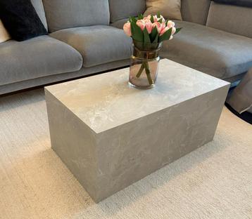 Table en marbre Westwing, Maison & Meubles, Tables | Tables de salon, Enlèvement, Comme neuf