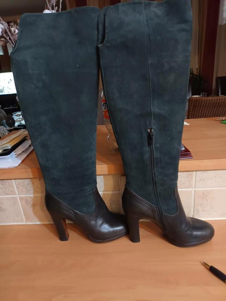 Nieuwe hoge knielaarzen "VERO GUCIO " n, Kleding | Dames, Schoenen, Zwart, Ophalen of Verzenden