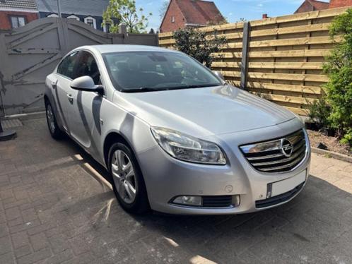 Opel Insignia Bouwjaar 2009 EURO 5 Airco,trekhaak 2.0 Diesel, Auto's, Opel, Particulier, Insignia, ABS, Airbags, Airconditioning