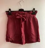 Shortje Pull&Bear xs, Kleding | Dames, Broeken en Pantalons, Overige kleuren, Kort, Ophalen of Verzenden, Zo goed als nieuw