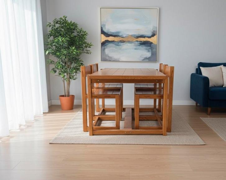 Table de salle à manger avec 4 chaises, designs scandinaves, Maison & Meubles, Salles à manger complètes, Comme neuf, 4 à 6 chaises