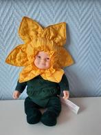 Lief bloemenpopje Anne Geddes, Ophalen