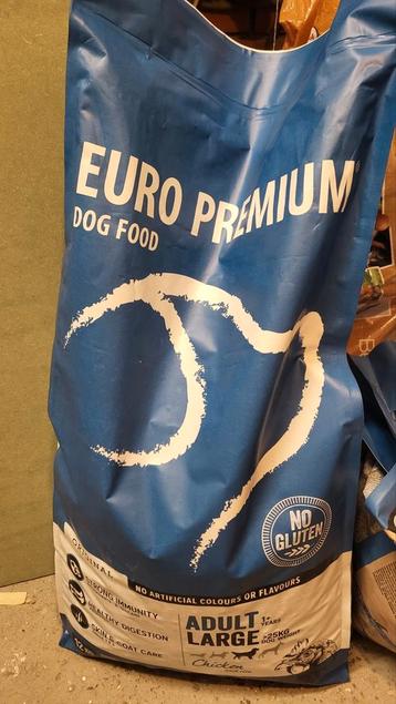 Euro premium hondenbrokken  beschikbaar voor biedingen