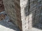 Betonnen klinkers minstens 30m2 - 21x10x7cm, Tuin en Terras, Ophalen, Gebruikt, Klinkers, 10 m² of meer