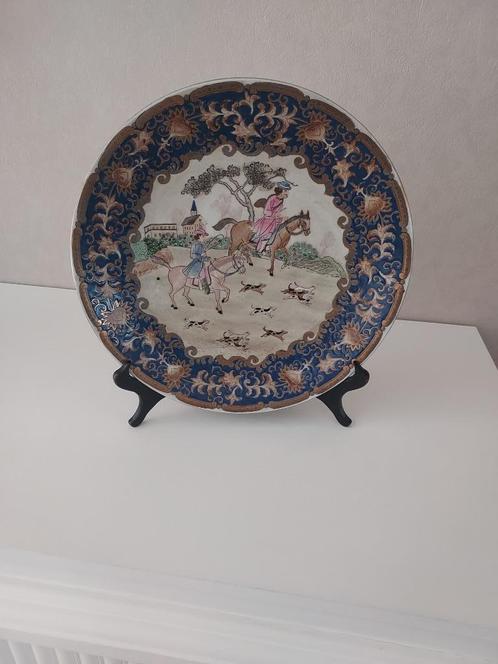 hand painted sierbord 35 cm, Antiek en Kunst, Antiek | Keramiek en Aardewerk, Ophalen of Verzenden
