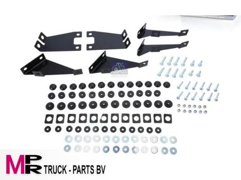 DAF XF Montageset, zonnekap - 1311765N diversen, Auto-onderdelen, Vrachtwagen-onderdelen, DAF, Interieur en Bekleding, Gebruikt