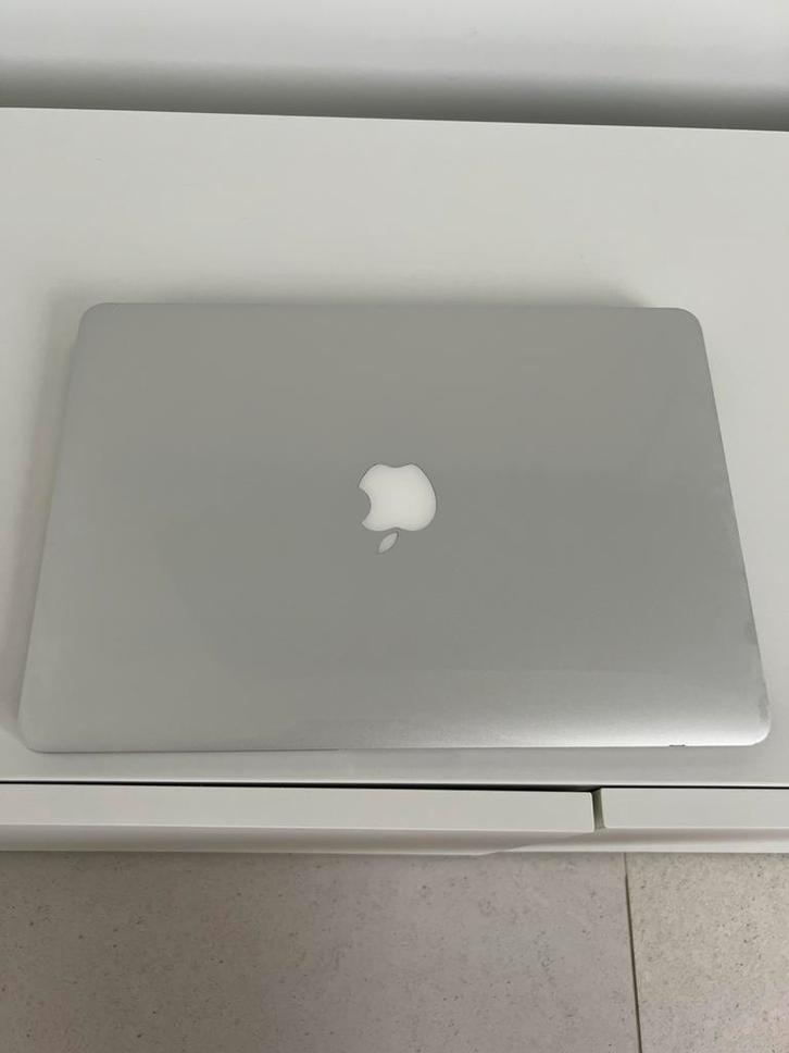 Macbook air 2015 met nieuwe batterij, Computers en Software, Apple Macbooks, Zo goed als nieuw, MacBook, Ophalen