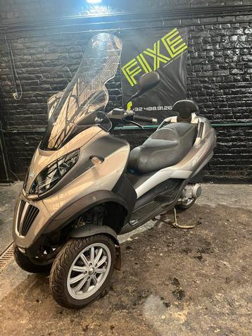 Scooter Piaggio MP3 250cc permis voiture. beschikbaar voor biedingen