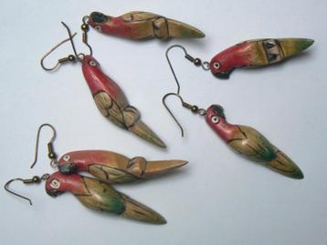 ② Boucles d'oreilles Perroquet (balsa, Equateur) — Boucles d'oreilles —  2ememain